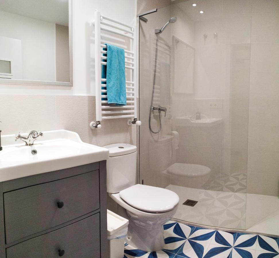 At Compania 100 M2 2 Wc Apartment Pamplona Luaran gambar